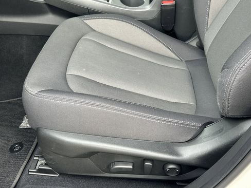 Certified 2025 Subaru Crosstrek 2.0i Premium image 20