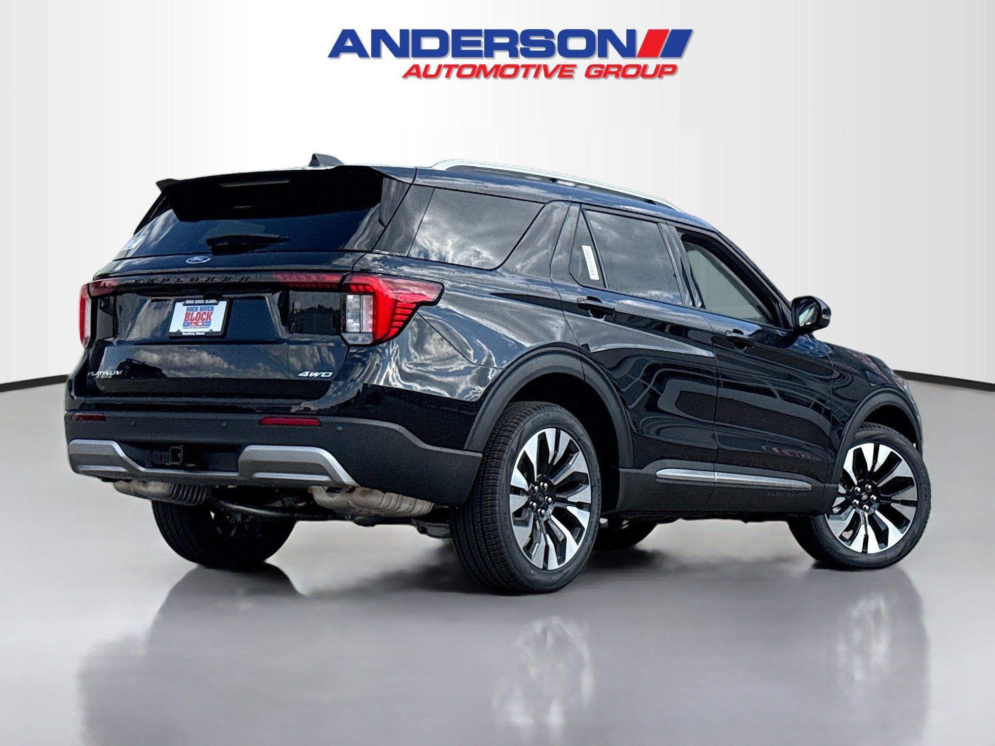 New 2026 Ford Explorer Platinum w/ LUX Leather Package AWD/4WD image 2