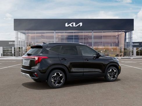 New 2026 Kia Seltos S FWD image 7