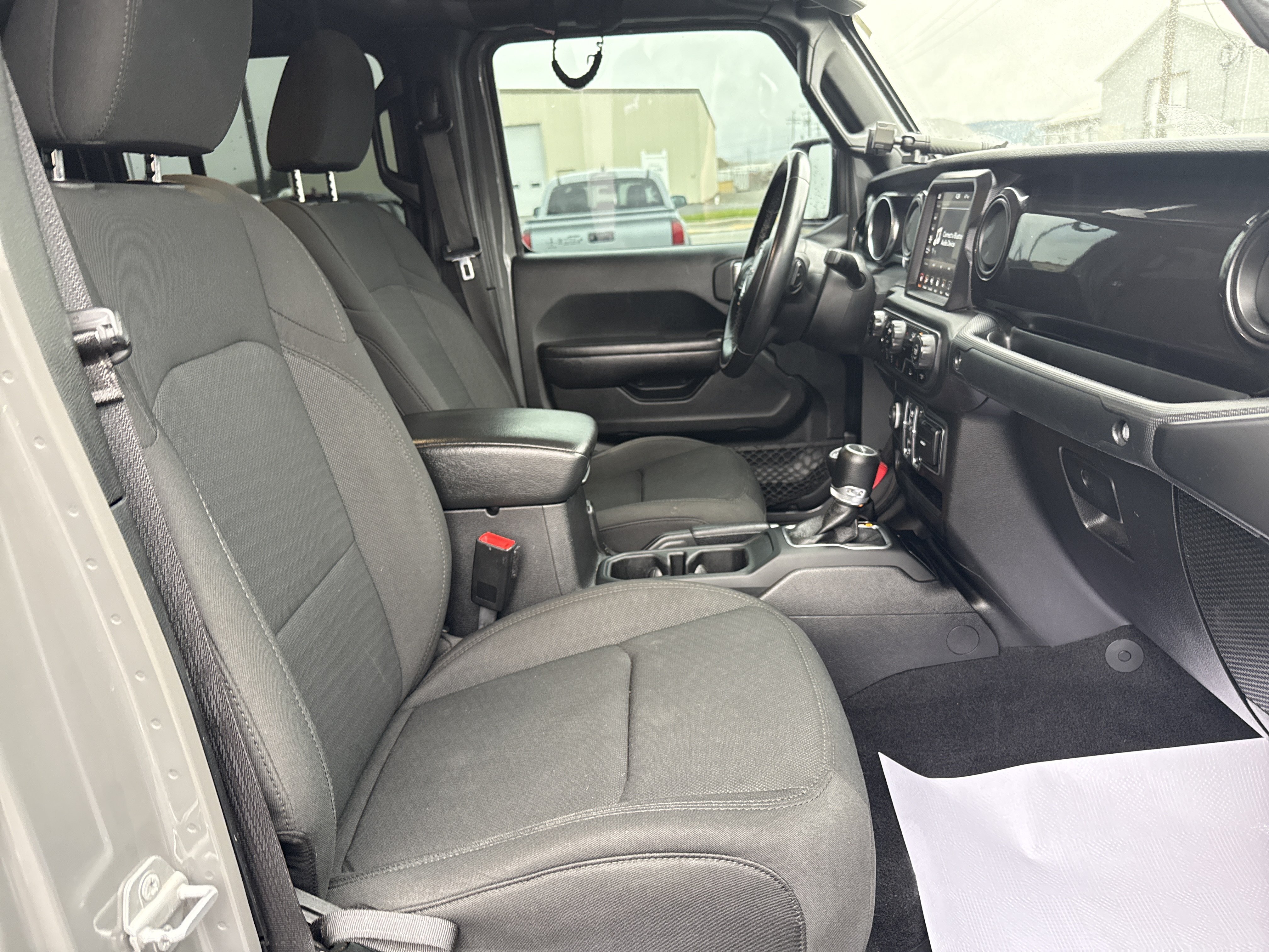 Used 2020 Jeep Gladiator Sport AWD/4WD image 8
