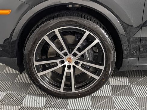 New 2026 Porsche Cayenne AWD/4WD image 11