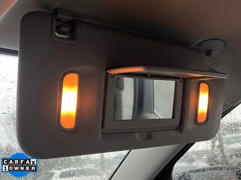 Used 2023 GMC Acadia SLT image 35