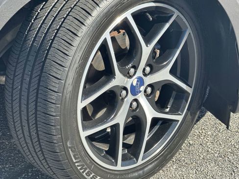 Used 2017 Ford Focus SEL image 12