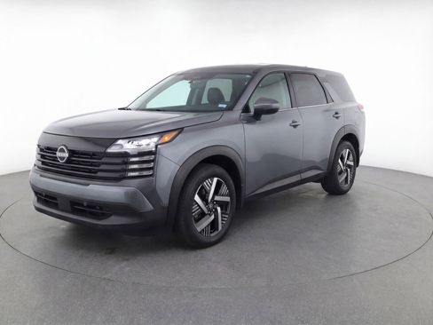 Used 2025 Nissan Kicks SV FWD image 3