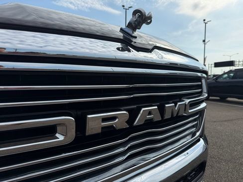 Used 2019 RAM 1500 Laramie AWD/4WD image 66