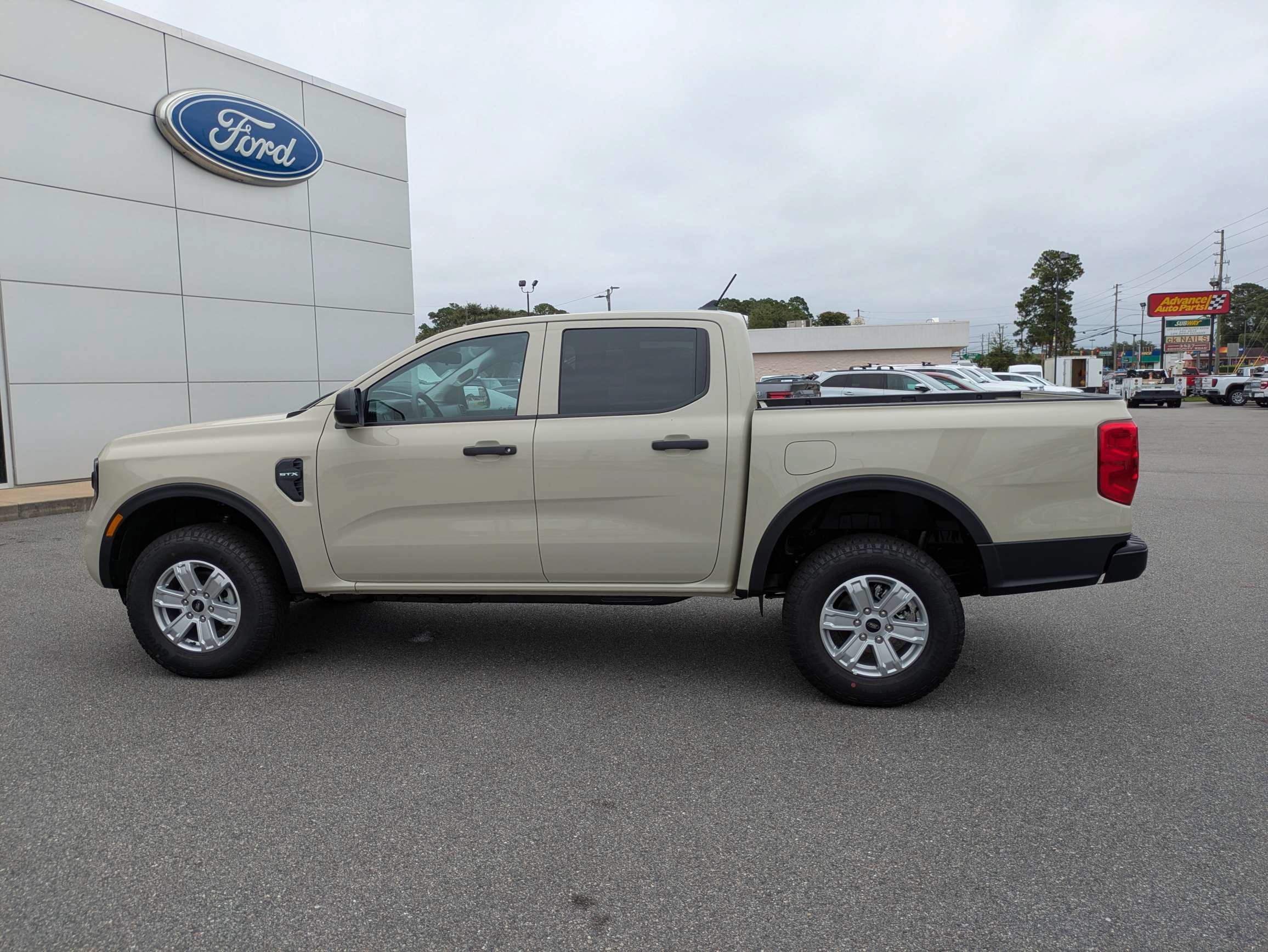 New 2026 Ford Ranger XL w/ Trailer Tow Package RWD image 7