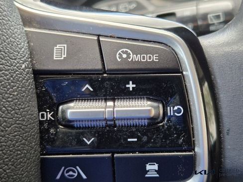 Certified 2022 Kia Sorento SX FWD image 28