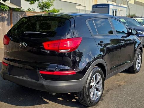 Used 2011 Kia Sportage LX FWD image 9