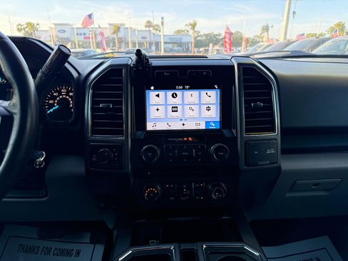 Used 2018 Ford F150 XLT w/ Equipment Group 302A Luxury AWD/4WD image 10