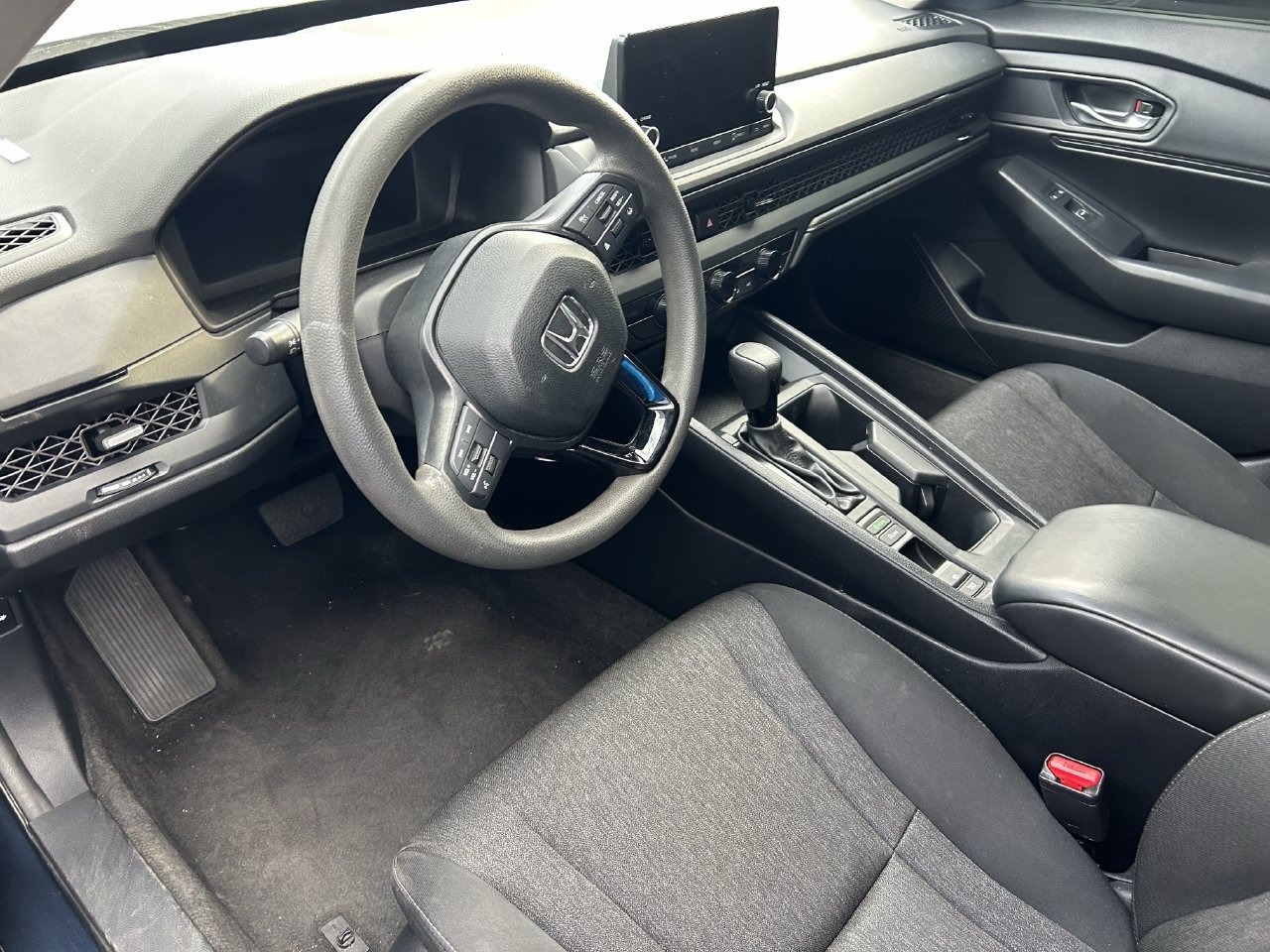 Used 2024 Honda Accord EX image 13