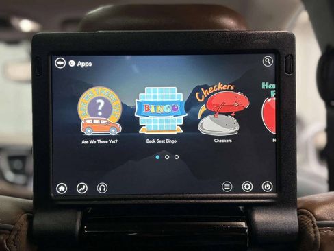 Used 2017 Chrysler Pacifica Limited FWD image 36