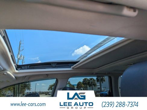 Used 2016 Subaru Forester 2.5i Touring image 18