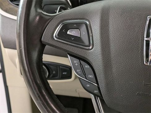 Used 2019 Lincoln MKC Reserve w/ MKC Climate Package image 16