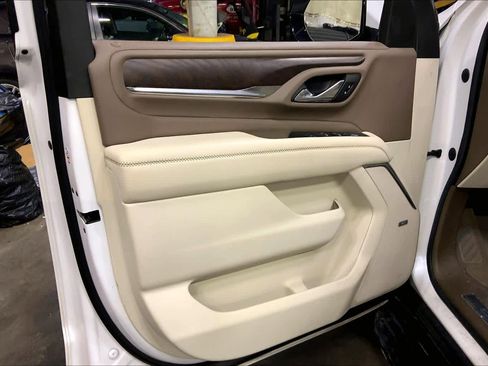 Used 2021 GMC Yukon Denali image 21