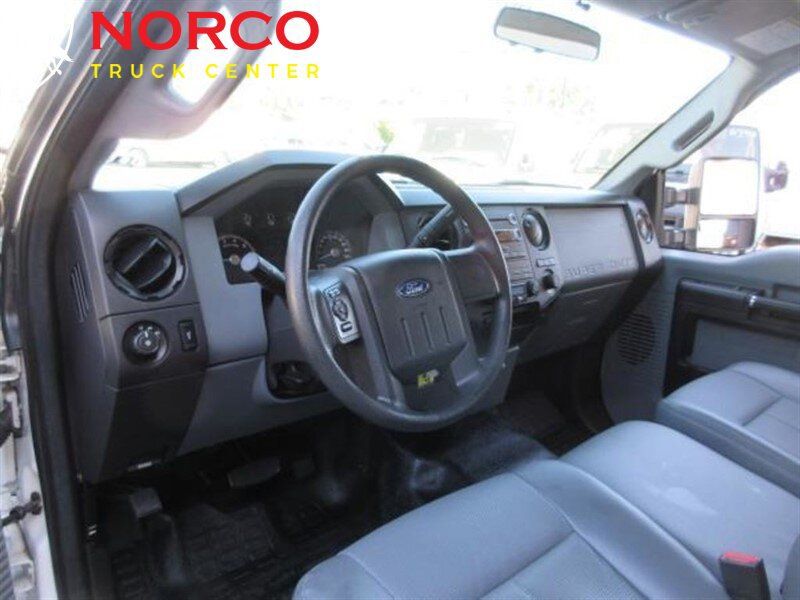 Used 2016 Ford F250 XL w/ Power Equipment Group RWD image 13