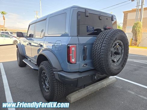 Used 2025 Ford Bronco Badlands AWD/4WD image 3