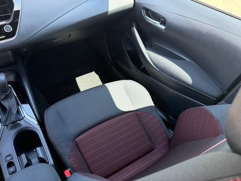 Used 2026 Toyota Corolla SE FWD image 26
