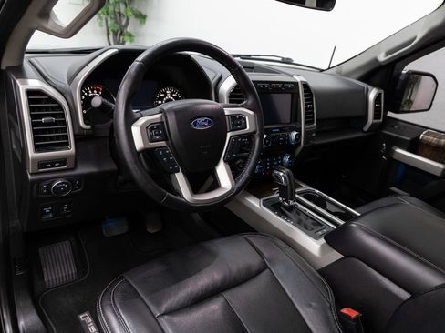 Used 2018 Ford F150 Lariat w/ Equipment Group 502A Luxury AWD/4WD image 6