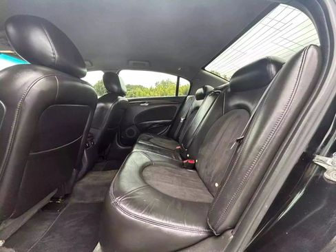 Used 2010 Buick Lucerne Super image 26