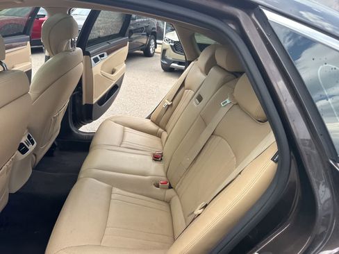 Used 2015 Hyundai Genesis 3.8 w/ Option Group 02 AWD/4WD image 18