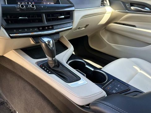 Used 2023 Cadillac CT4 Luxury RWD image 15