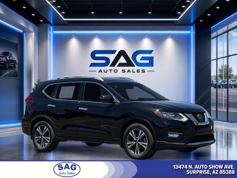 Used 2020 Nissan Rogue SV w/ Sun & Sound Touring Package FWD image 1