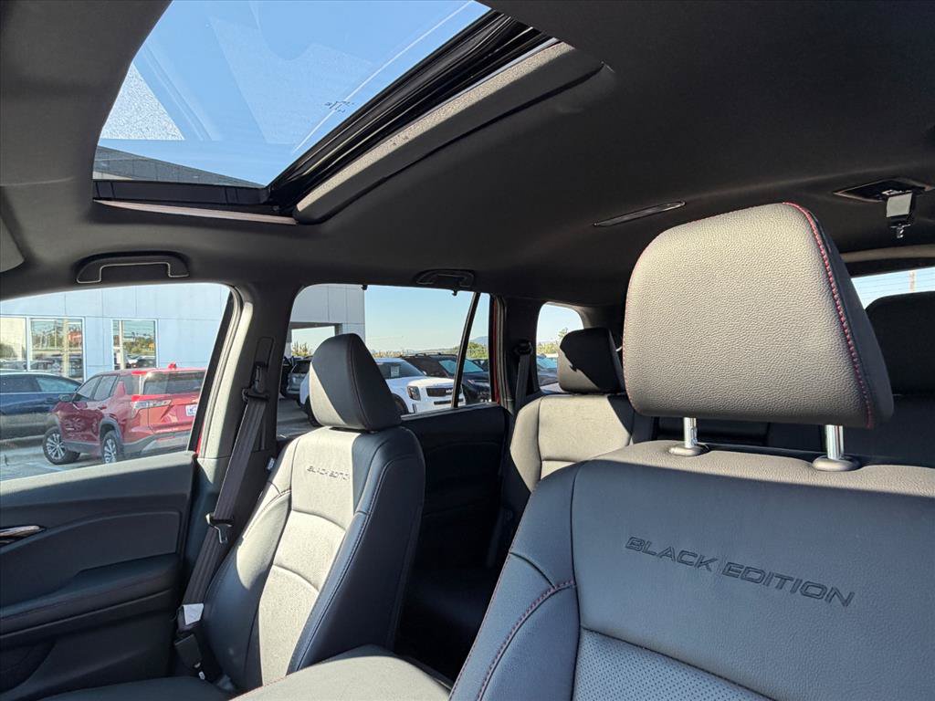 Used 2024 Honda Passport Black Edition image 9