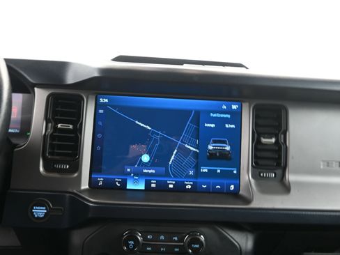 Used 2021 Ford Bronco Outer Banks image 14