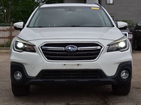 Used 2019 Subaru Outback 2.5i Touring AWD/4WD image 2