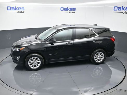 Used 2020 Chevrolet Equinox LT image 47