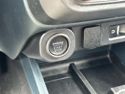 Used 2024 Ford Maverick Tremor w/ Tremor Off-Road Package AWD/4WD image 32