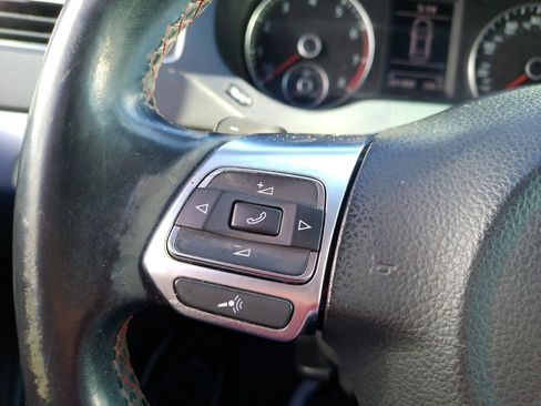 Used 2013 Volkswagen Jetta GLI Autobahn FWD image 10