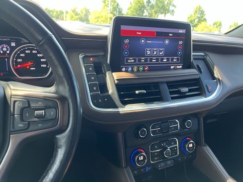 Used 2021 Chevrolet Tahoe High Country AWD/4WD image 18