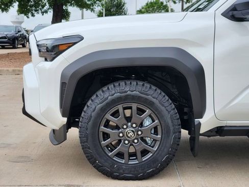 New 2026 Toyota 4Runner SR5 image 6