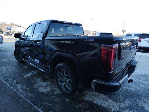 New 2026 GMC Sierra 1500 SLT w/ SLT Premium Plus Package image 11