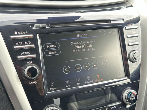 Used 2023 Nissan Murano SL w/ SL Moonroof Package FWD image 12