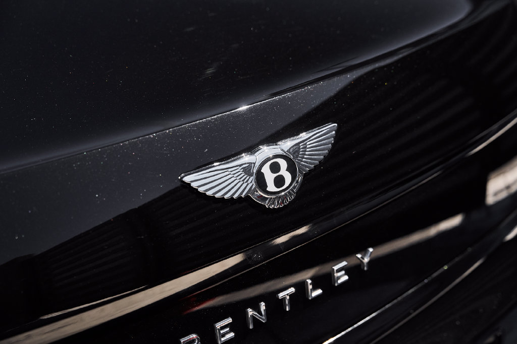 Used 2024 Bentley Flying Spur V8 AWD/4WD image 11