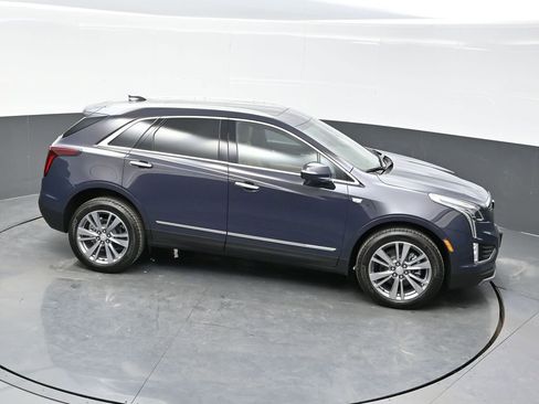 New 2025 Cadillac XT5 Premium Luxury w/ LPO, Floor Liner Package image 32