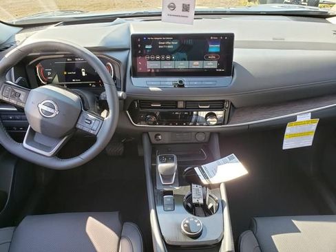 New 2026 Nissan Rogue Platinum w/ Platinum Premium Package image 15