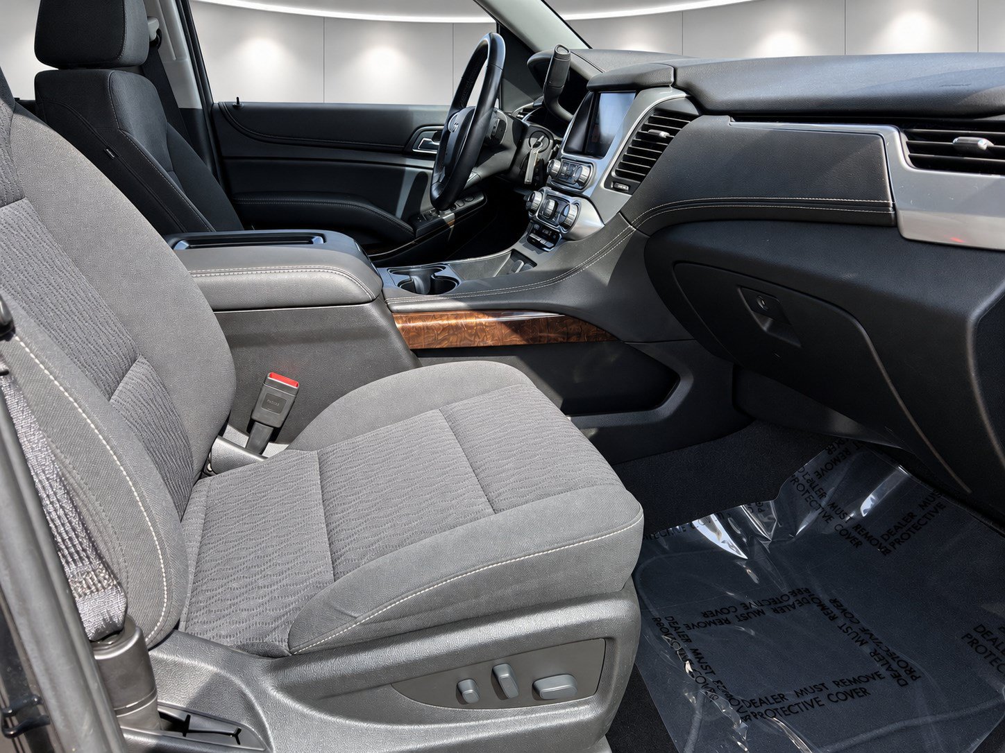 Used 2019 Chevrolet Tahoe LS AWD/4WD image 29