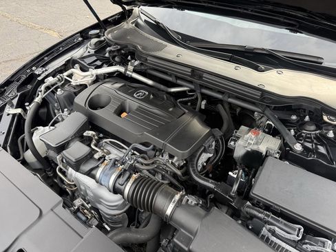 Used 2023 Acura TLX image 13