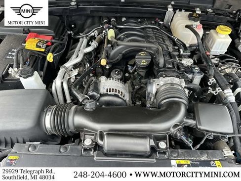 Used 2022 Jeep Gladiator Overland AWD/4WD image 14