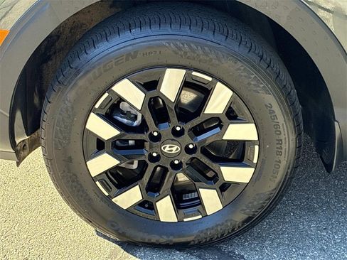 Used 2025 Hyundai Santa Cruz SEL image 17