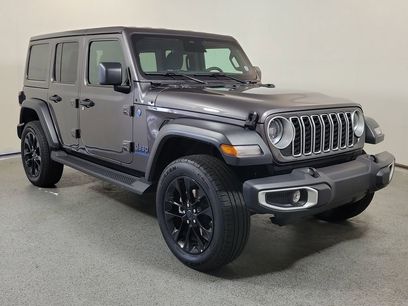 Used 2025 Jeep Wrangler Unlimited Sahara