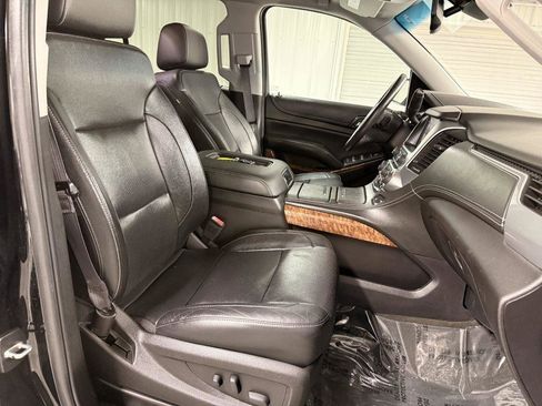 Used 2017 Chevrolet Suburban Premier image 46