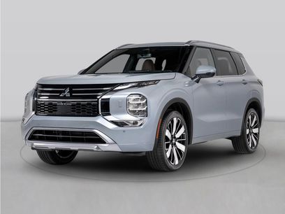 Used 2025 Mitsubishi Outlander SEL