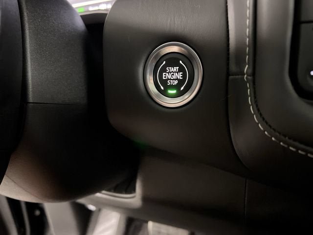 Certified 2024 GMC Yukon Denali Ultimate AWD/4WD image 17