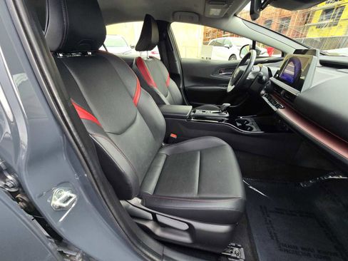 Used 2023 Toyota Prius Prime image 11