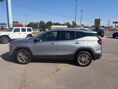 Used 2024 GMC Terrain SLT