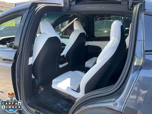 Used 2022 Tesla Model X Plaid AWD/4WD image 28